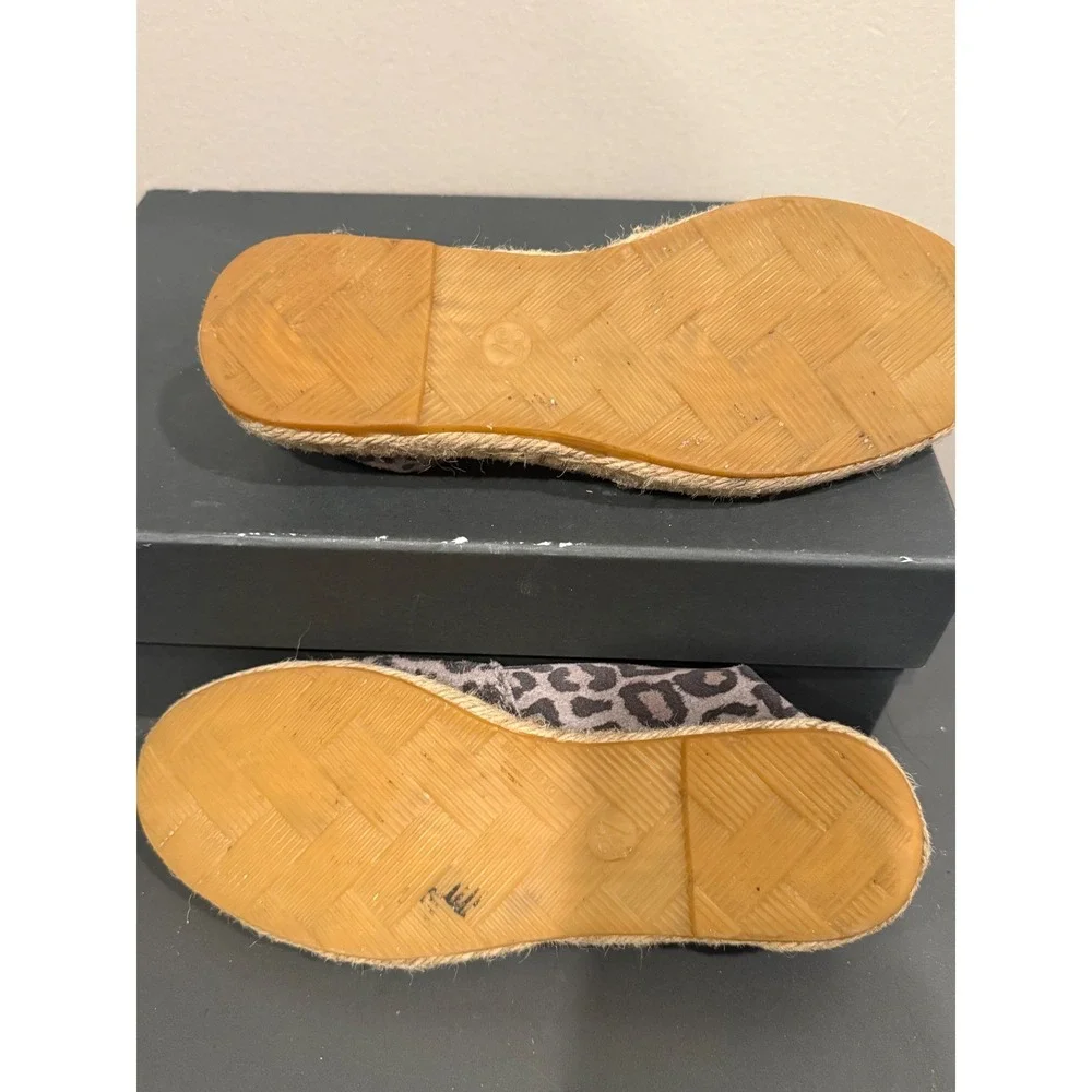 Free People Leopard Print Espadrille‎ Slip On Flats Shoes Size 37